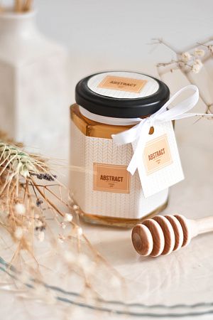 Мёд с логотипом 250 гр. с лентой и биркой.